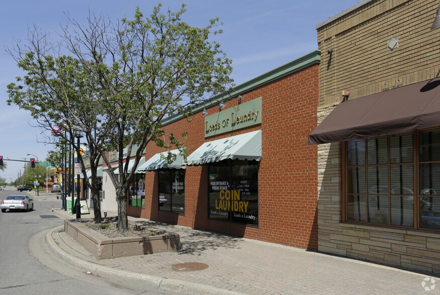More Photos Of 4180 W Broadway Ave, Robbinsdale Storefront Retail Office For Lease
