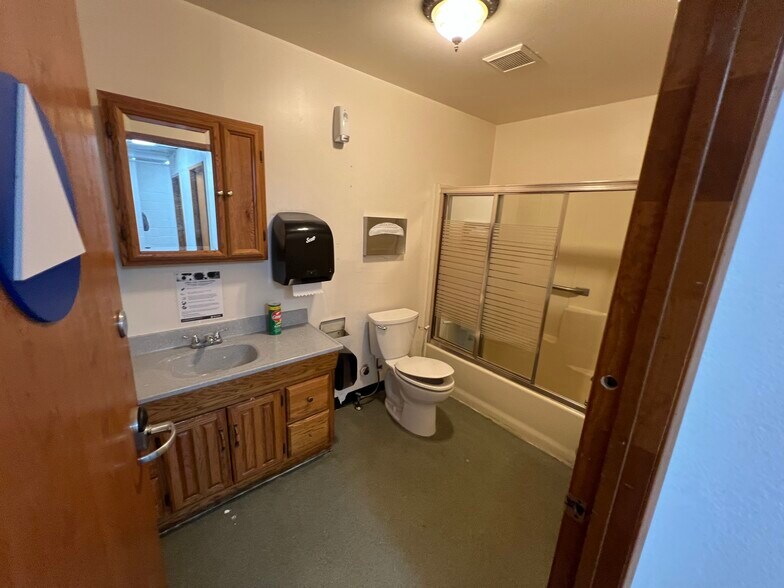 More Photos Of 522 E 6th St, Los Angeles Loft Creative Space For Sale