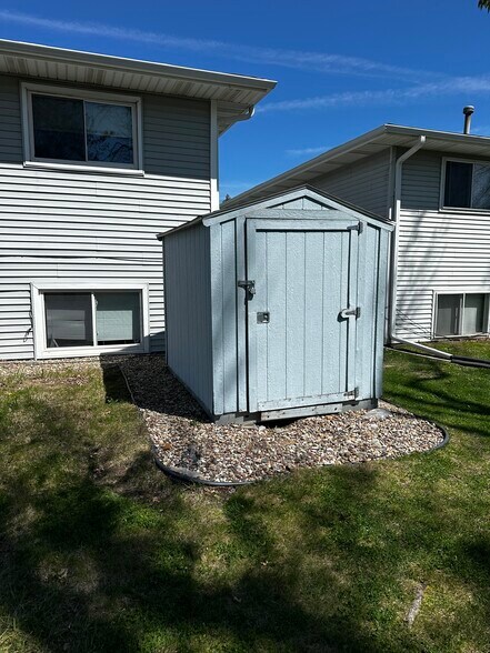 More Photos Of 4871 Tama St, Marion Apartments For Sale