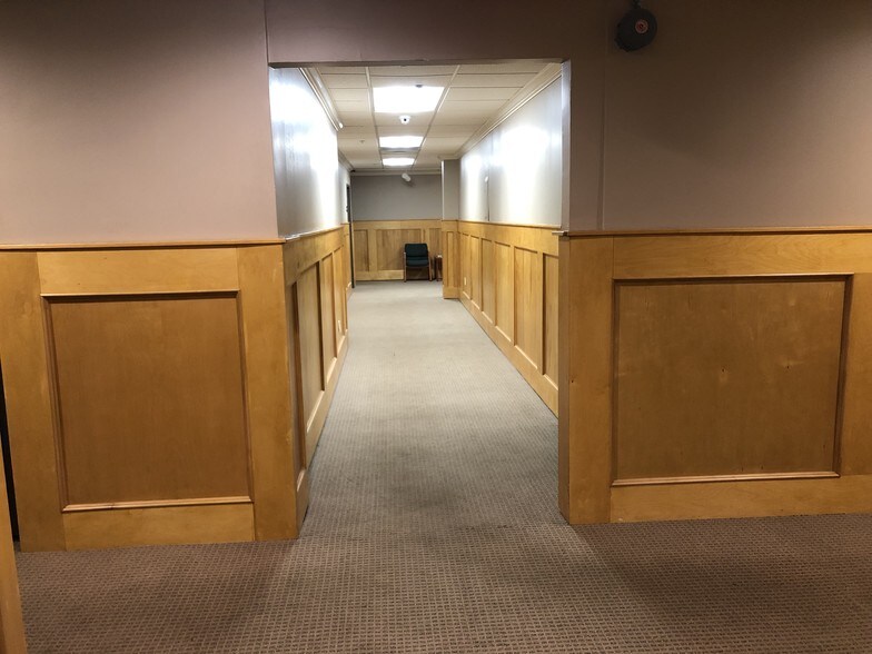 More Photos Of 1330 Niagara Falls Blvd, Tonawanda Storefront Retail Office For Lease