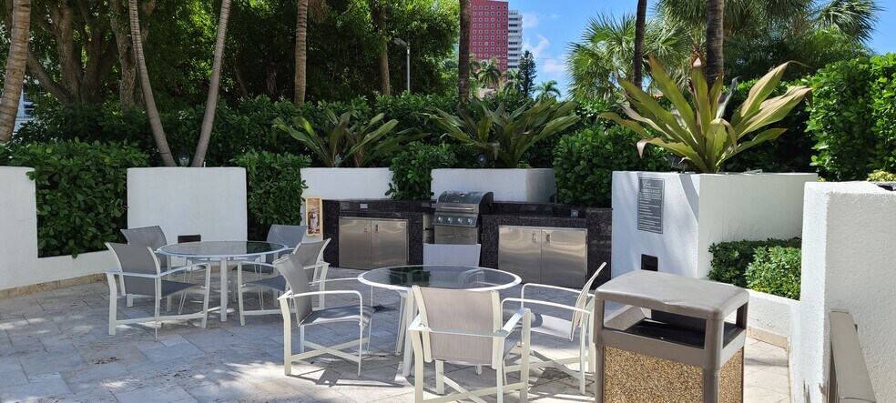 More Photos Of 151 SE 15th Rd, Miami Loft Creative Space For Sale