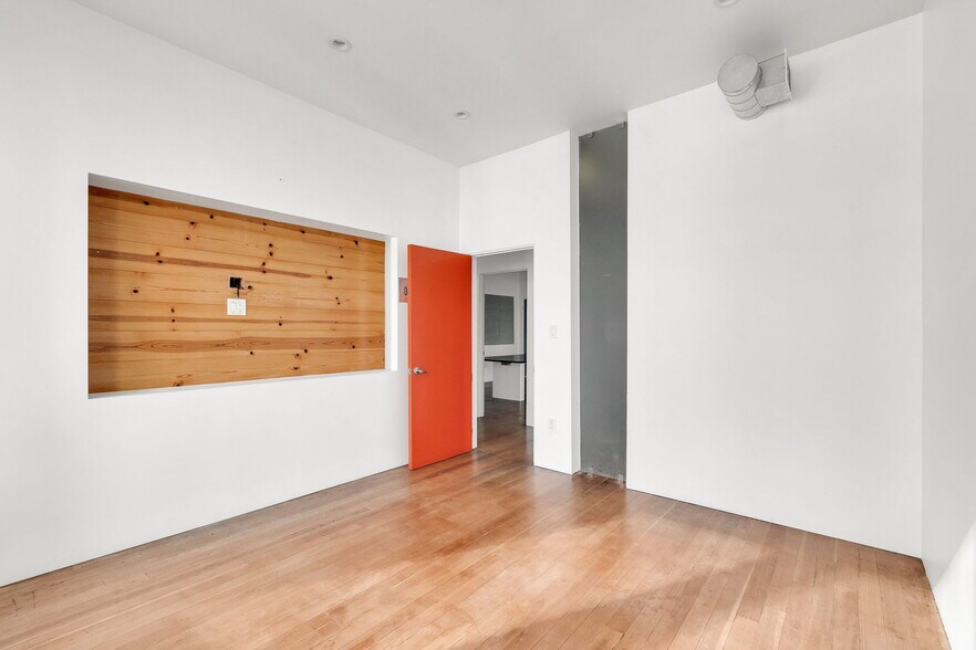 More Photos Of 337-343 19th St, Oakland Office For Lease