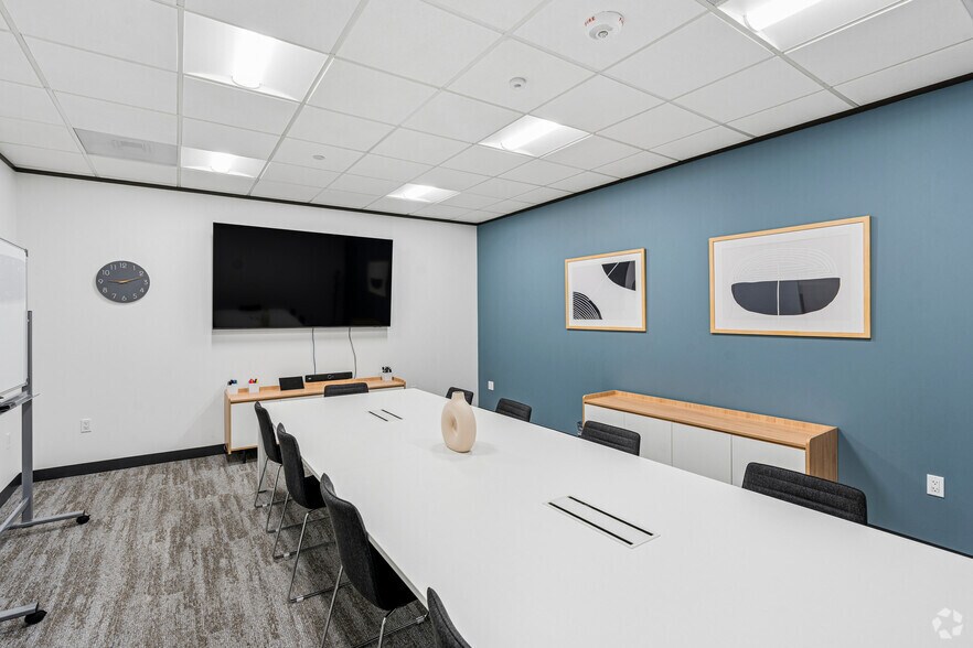 More Photos Of 1415 Louisiana St, Houston Coworking Space