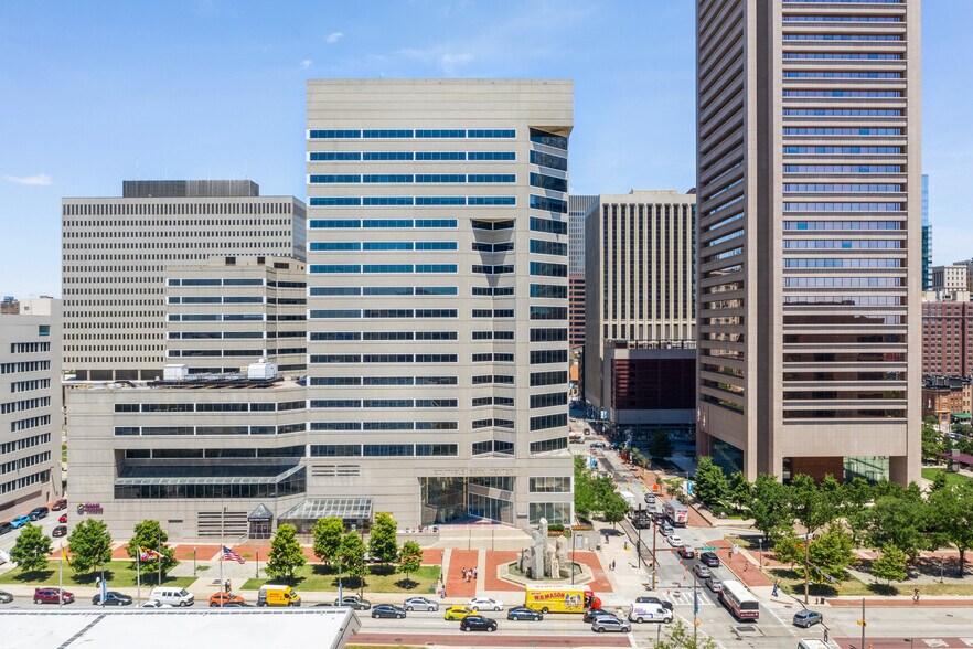 More Photos Of 100 S Charles St, Baltimore Office For Lease