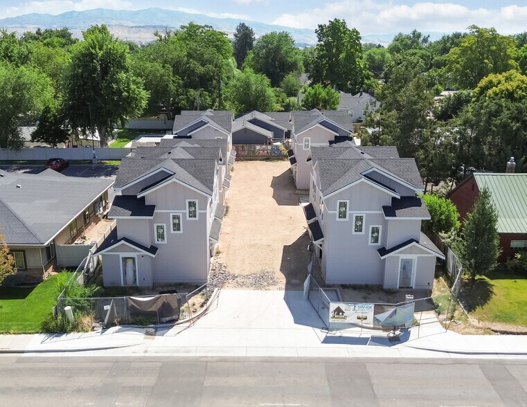 Primary Photo Of 1910 S Vista Ave, Boise Apartments For Sale