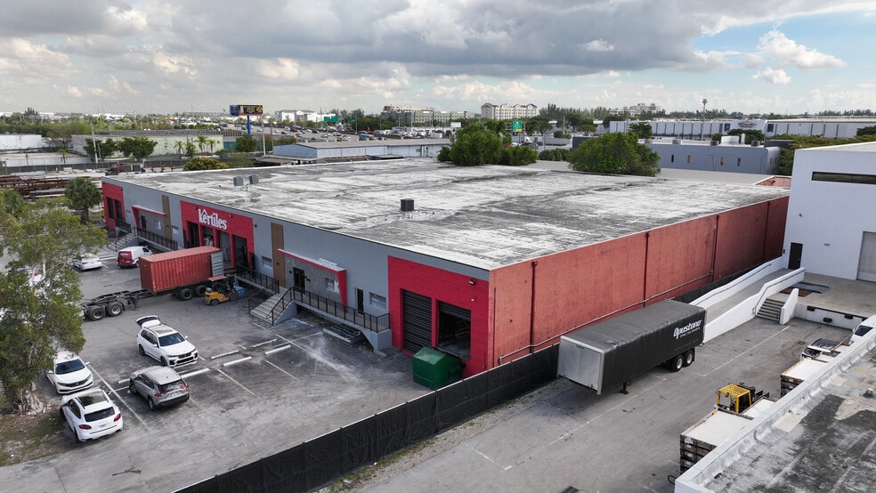 More Photos Of 3281-3287 NW 78th Ave, Miami Warehouse For Lease
