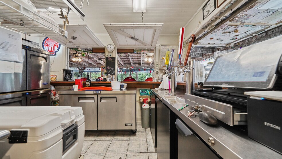 More Photos Of 4370 Garden Rd, Port Charlotte Restaurant For Sale