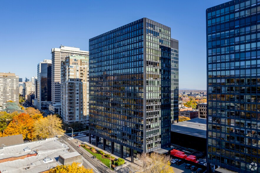 More Photos Of 1 Car Westmount, Westmount Unknown For Lease