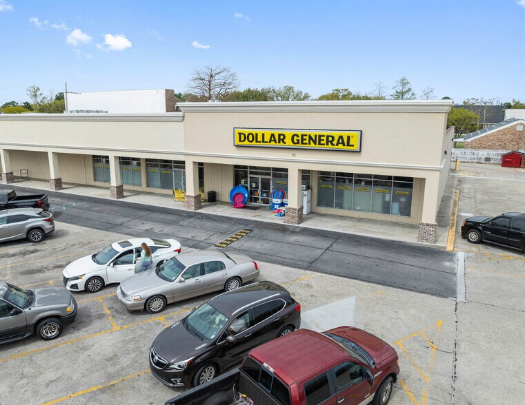 More Photos Of 10009 Jefferson Hwy, River Ridge Storefront For Sale