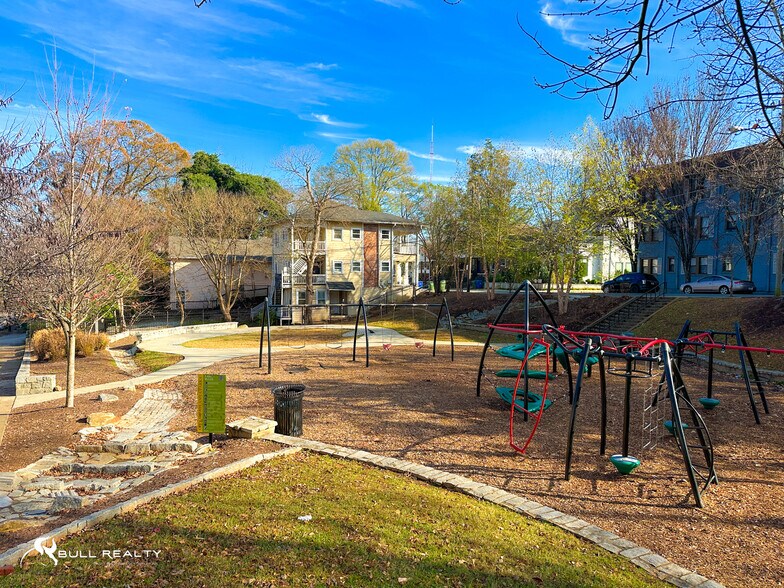 More Photos Of 494 Winton Ter NE, Atlanta Apartments For Sale