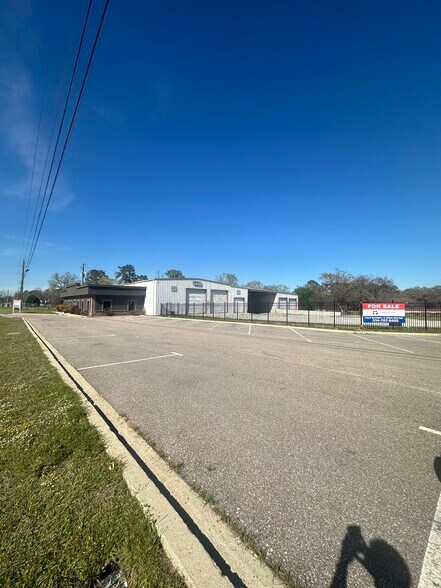 More Photos Of 3265 S Eufaula Ave, Eufaula Truck Stop For Sale