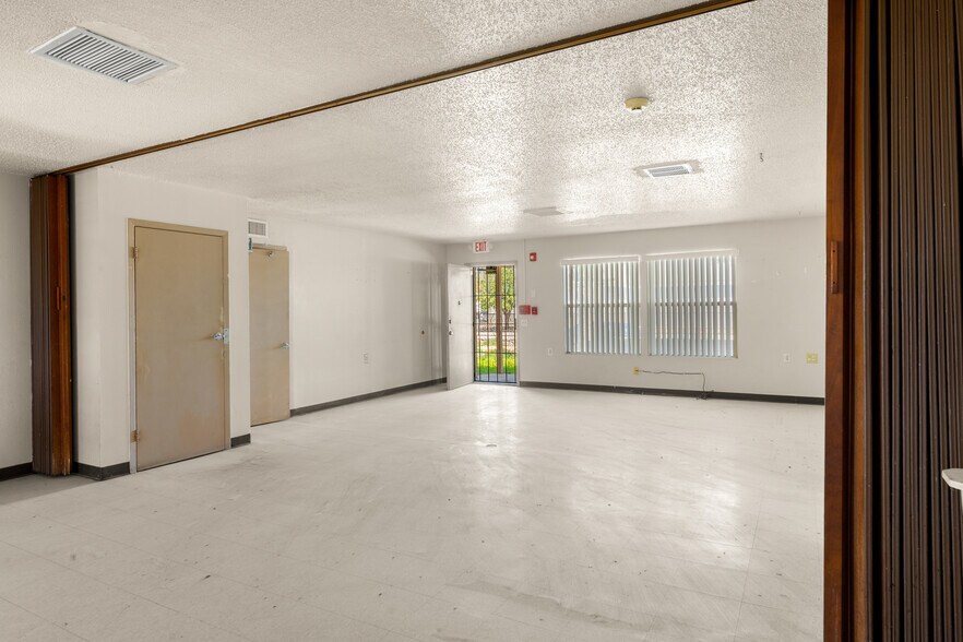 More Photos Of 5314 Blanco Ave, El Paso Office Residential For Sale