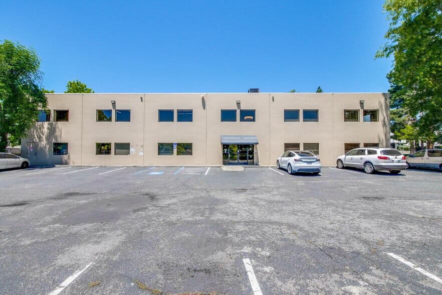 More Photos Of 853 Brown Rd, Fremont Research And Development For Lease