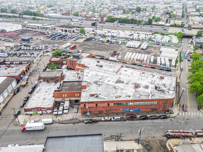 More Photos Of 150 Avenue L, Newark Warehouse For Sale
