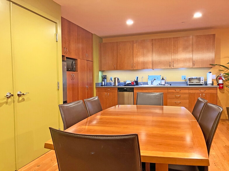 More Photos Of 1820 Solano Ave, Berkeley Storefront Retail Office For Lease