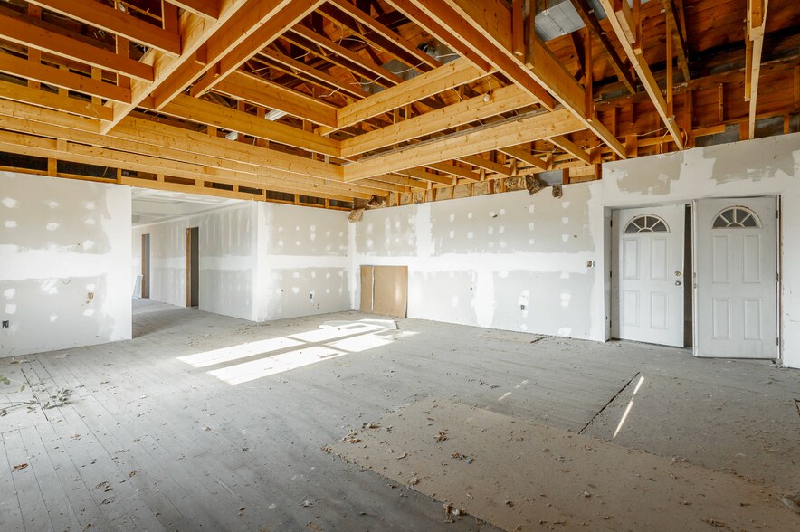 More Photos Of 0 Ehrich Ave, Bridgeport Religious Facility For Sale