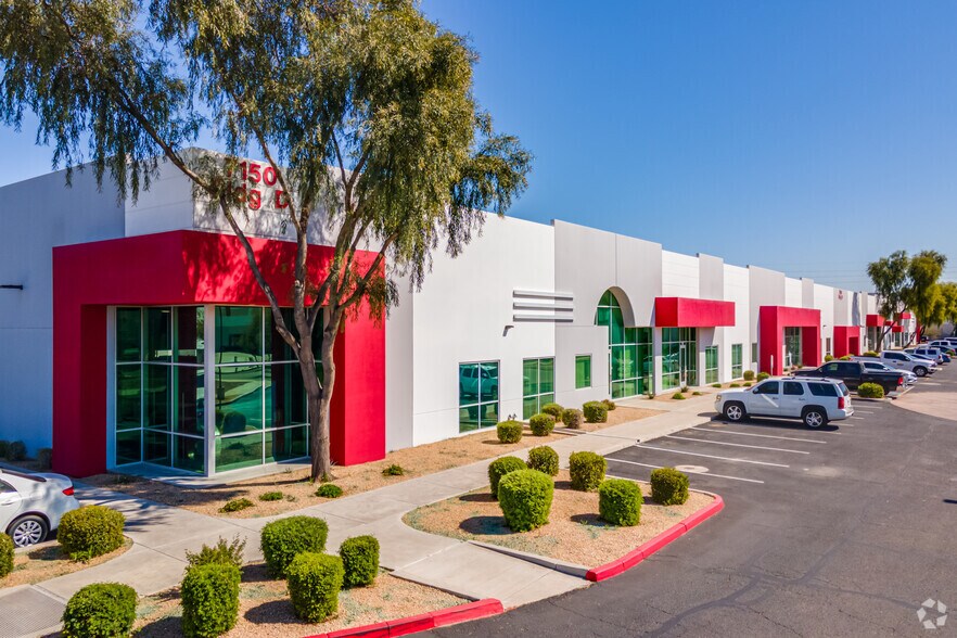 More Photos Of 7150 W Roosevelt St, Phoenix Distribution For Lease