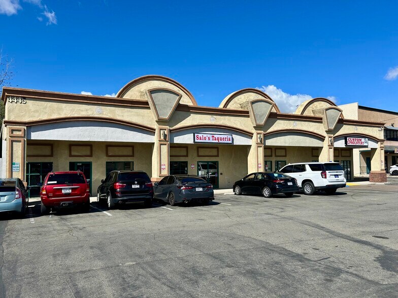 More Photos Of 4445-4447 Auburn Blvd, Sacramento Storefront For Lease