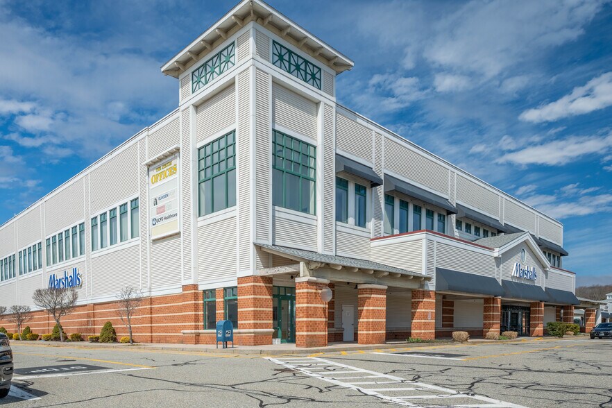 More Photos Of 351 N Frontage Rd, New London Unknown For Lease