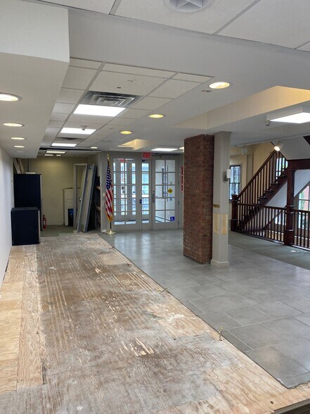 More Photos Of 40 Church St, White Plains Bank For Sale
