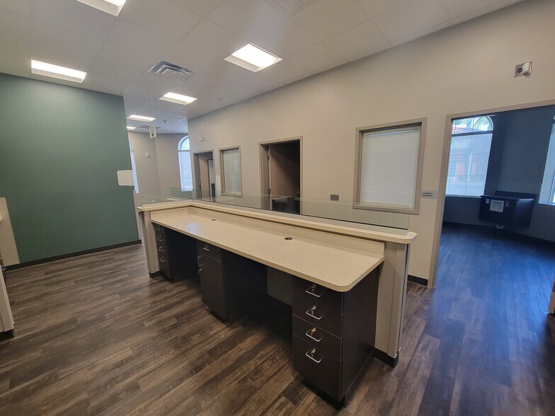 More Photos Of 9431 Corkscrew Palms Cir, Estero Medical For Sale