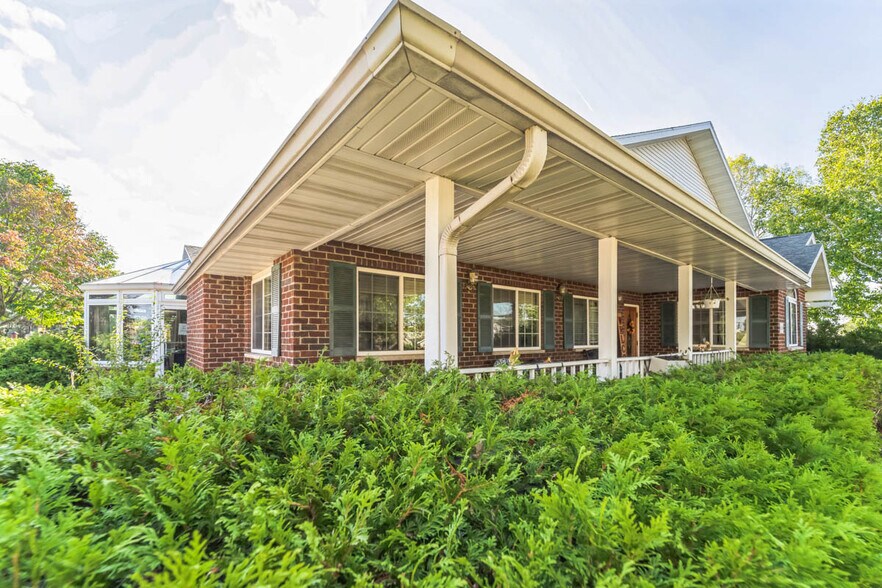 More Photos Of 510 Meadow Ln, Wrightstown Assisted Living For Sale