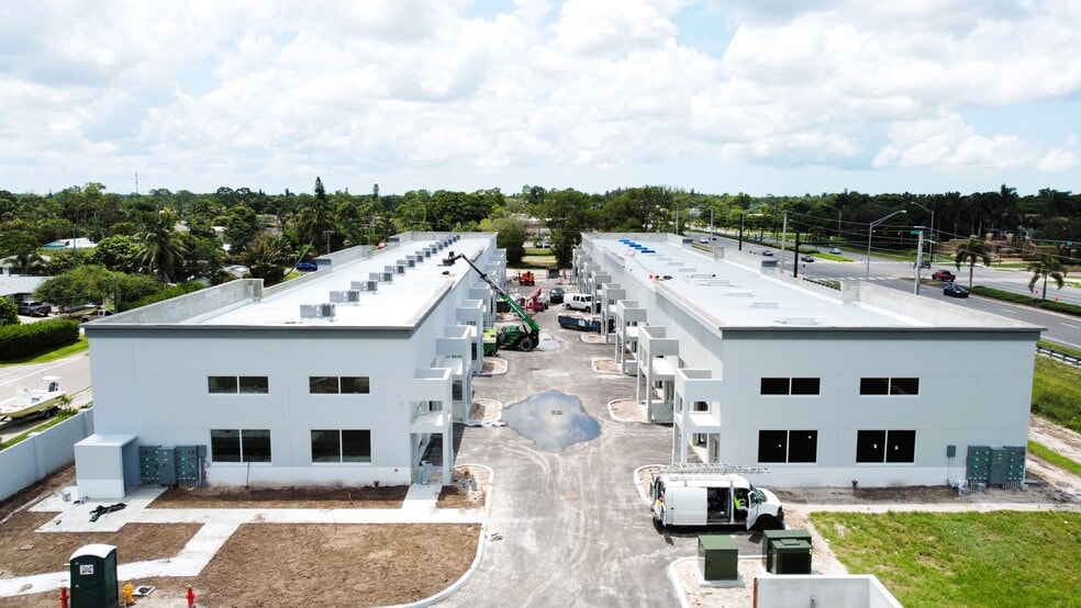 More Photos Of 11075 Tamiami Trl E, Naples Flex For Sale