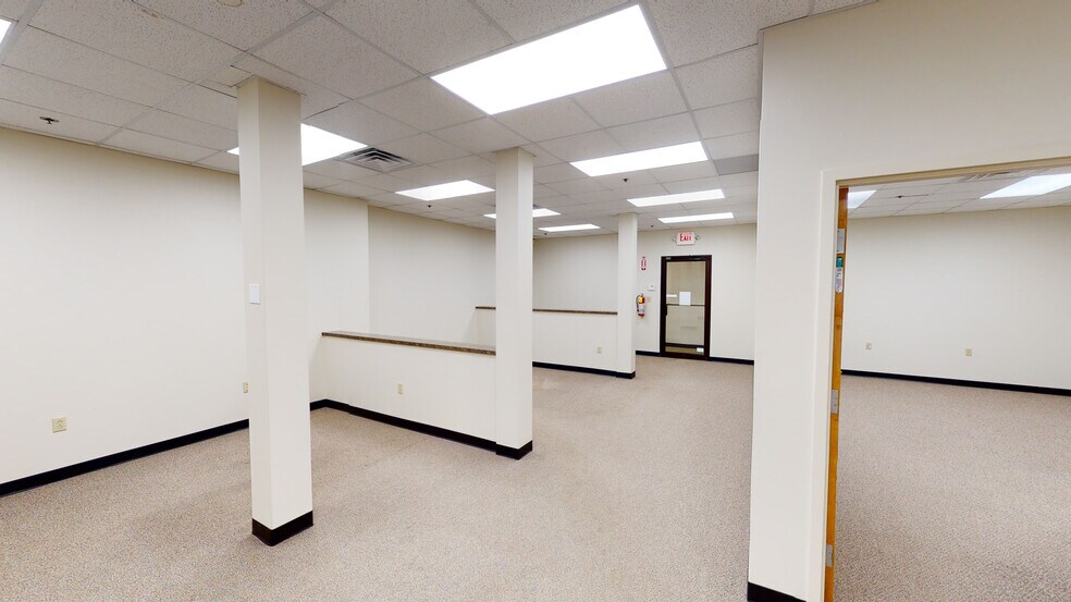 More Photos Of 3731 Boardman Canfield Rd, Canfield Office For Lease