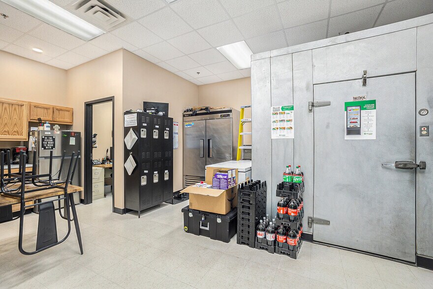 More Photos Of 3263 Colby Rd, Whitehall General Retail For Sale