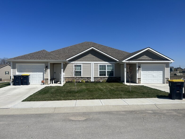 More Photos Of , Kansas City Multifamily For Sale