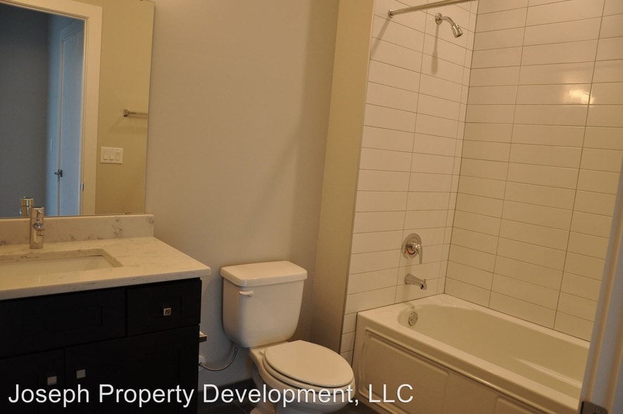 More Photos Of 4175 N Oakland Ave, Shorewood Multifamily For Sale