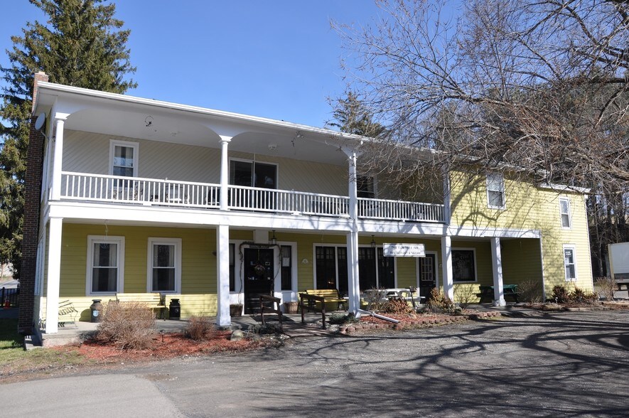 More Photos Of 2 Mclean Rd, Mclean Restaurant For Sale