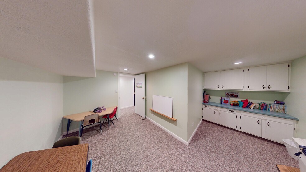 More Photos Of 1430 Riverview Rd, Riverton Office Residential For Sale