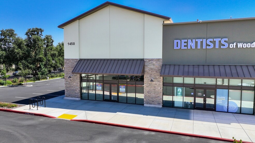 More Photos Of 1434-1454 E Main St, Woodland Unknown For Lease