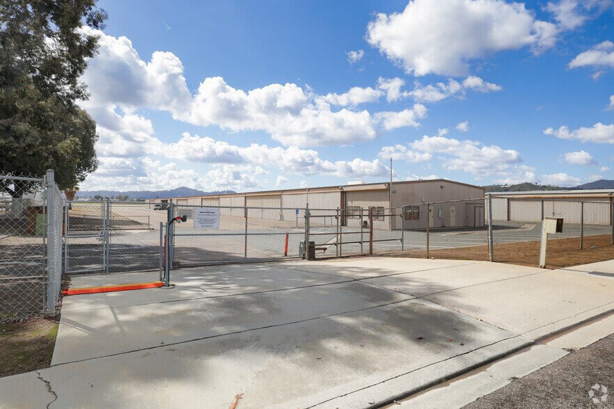 More Photos Of 545 Kenney St, El Cajon Unknown For Lease