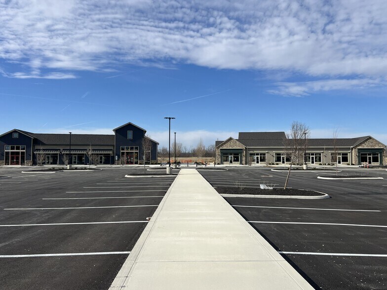 Primary Photo Of SWC of Roberts Road and Alton Darby Road, Hilliard Unknown For Lease