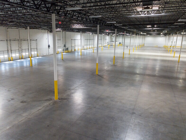 More Photos Of 465 Industrial Ave, Santa Teresa Manufacturing For Lease