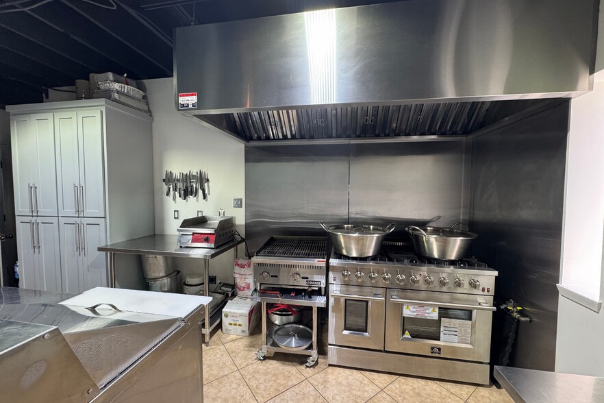 More Photos Of 17603 French Rd, Houston Religious Facility For Sale