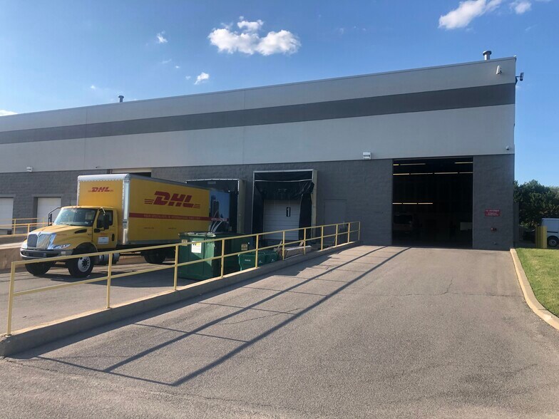 More Photos Of 2914-2918 A Walden Ave, Depew Unknown For Lease