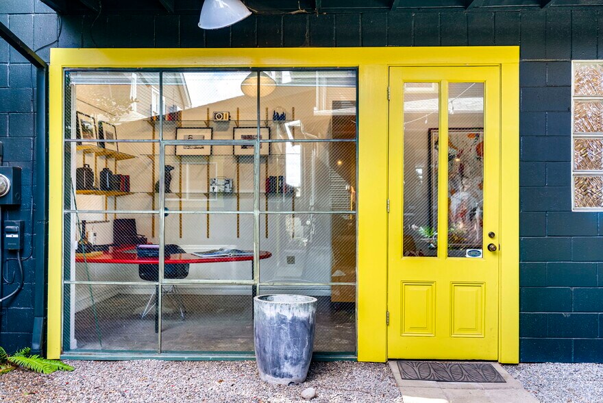 More Photos Of 1825 SE 7th Ave, Portland Loft Creative Space For Sale