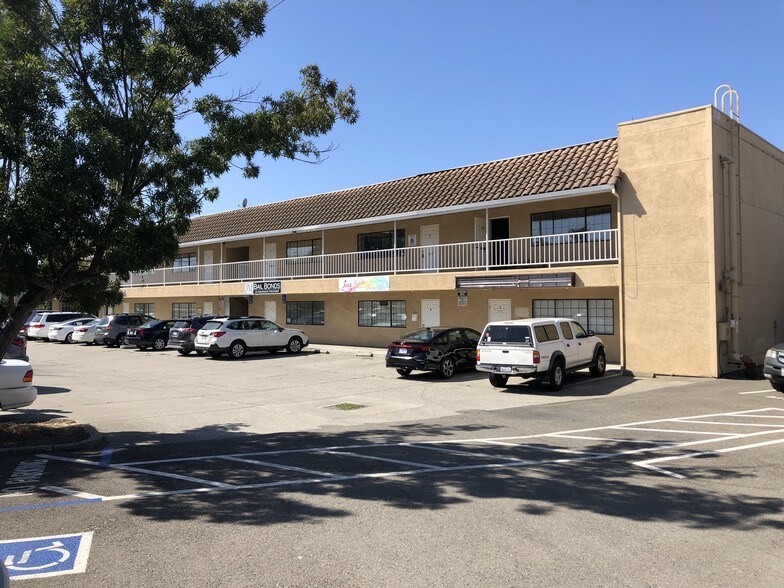 More Photos Of 3553 Castro Valley Blvd, Castro Valley Office For Sale