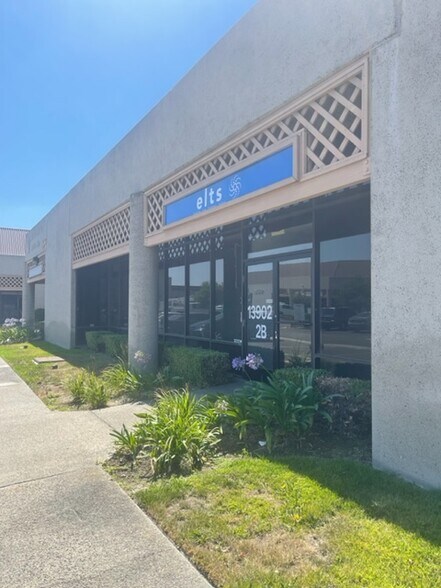 More Photos Of 13902 Harbor Blvd, Garden Grove Light Manufacturing For Sale