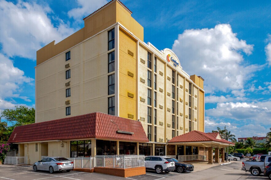 More Photos Of 50 S Ocean Dr A1A, Deerfield Beach Hotel For Sale