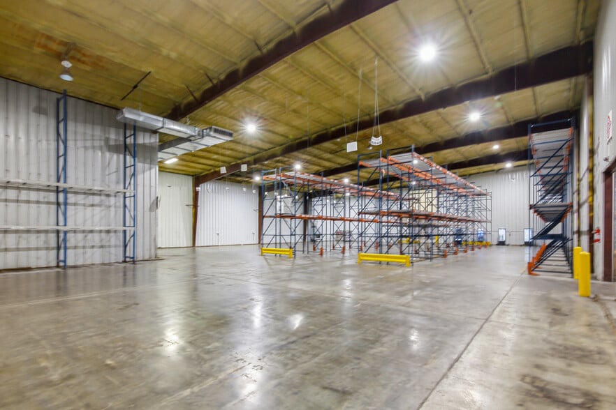 More Photos Of 8316 Lone Tree Rd, Victoria Industrial For Sale