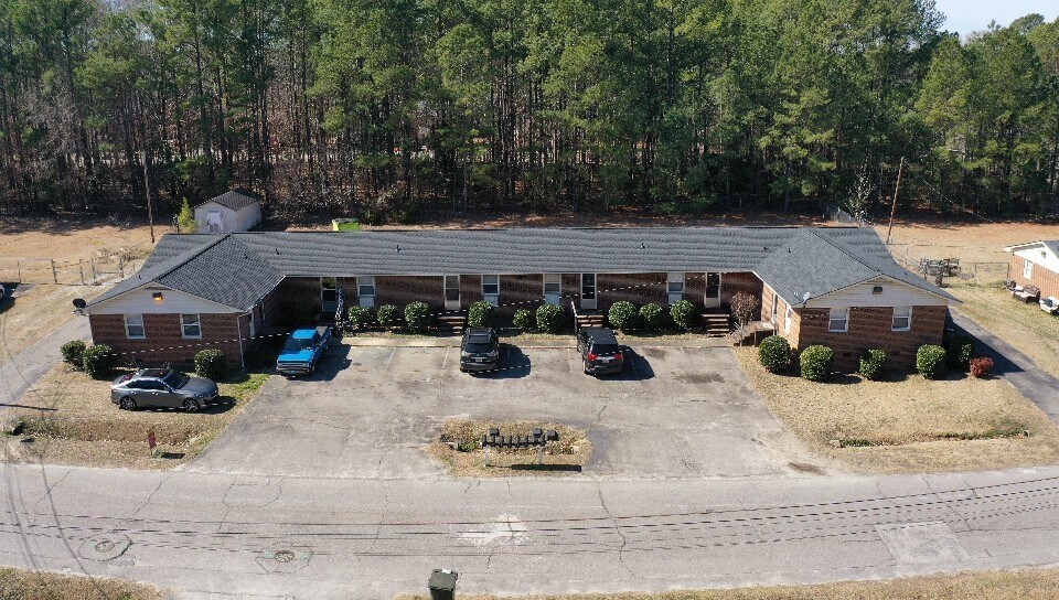 More Photos Of 4942-4959 Fieldcrest Dr, Fayetteville Apartments For Sale