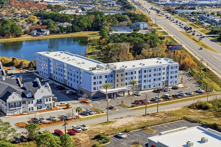 More Photos Of 50 Ponce de Leon St, Miramar Beach Hotel For Sale