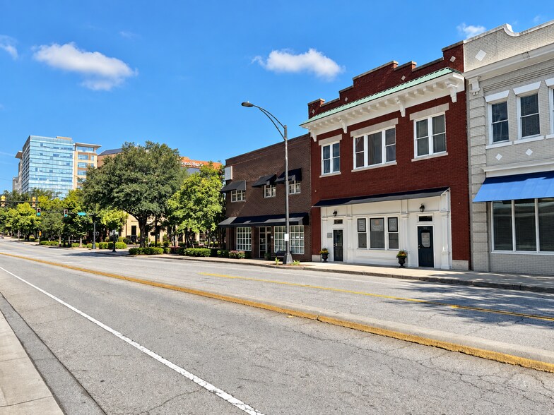 Primary Photo Of 211 E Washington St, Greenville Office For Lease