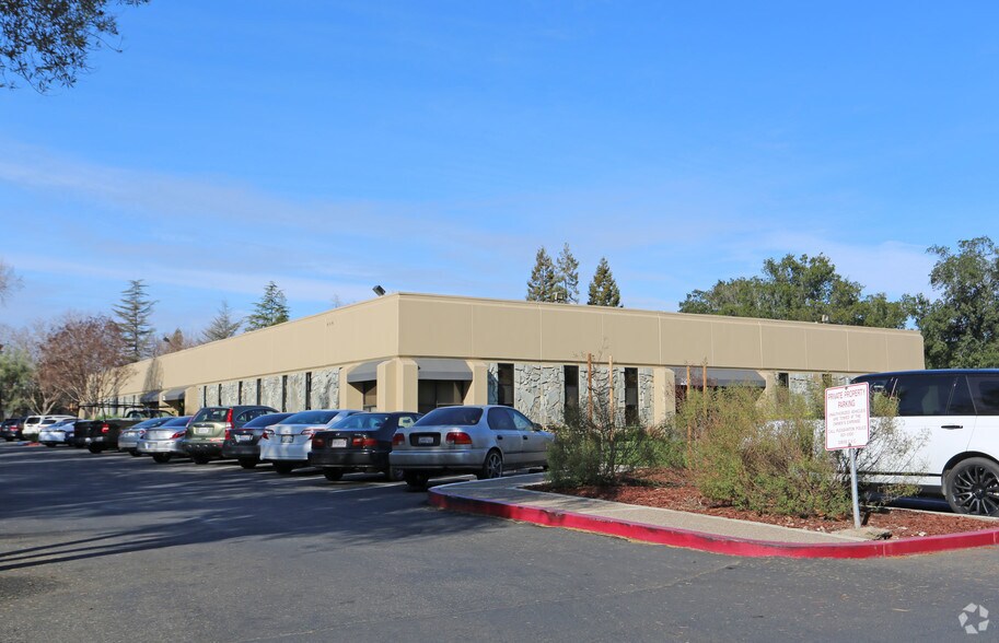 Primary Photo Of 2324 Santa Rita Rd, Pleasanton Medical For Lease
