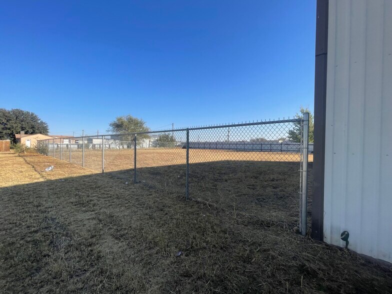 More Photos Of 3113 W County Road 116, Midland Warehouse For Sale