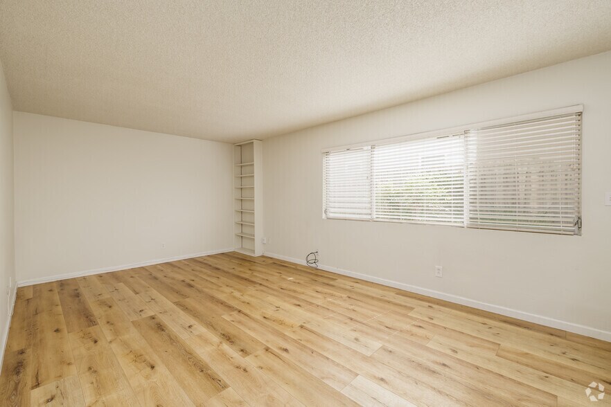 More Photos Of 3836 3rd Ave, San Diego Apartments For Sale